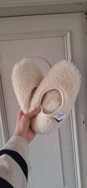 Ballerina-Slipper aus Merino-Schafwolle von Schaapmaatje (NL)
